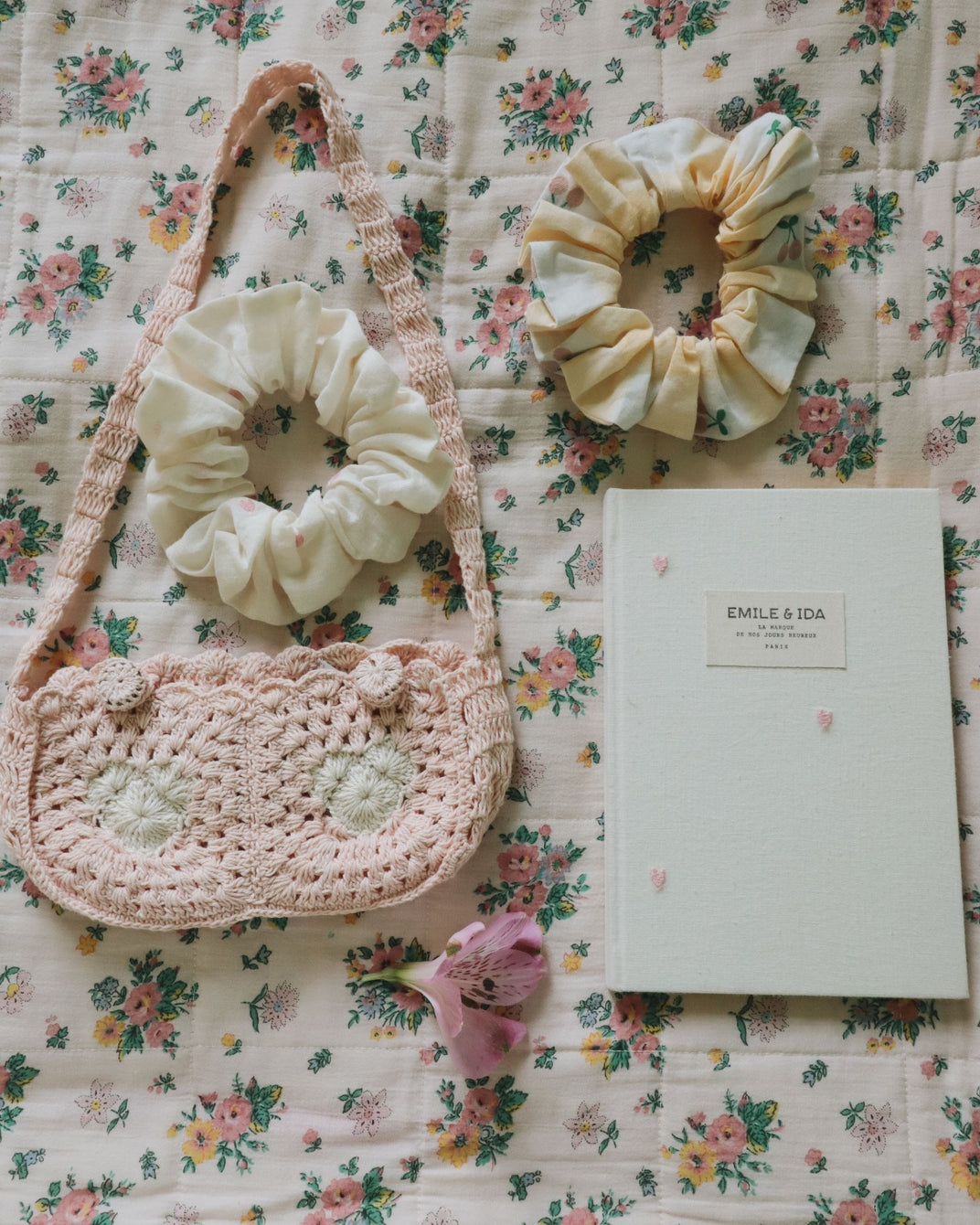 Pastel crochet baguette bag