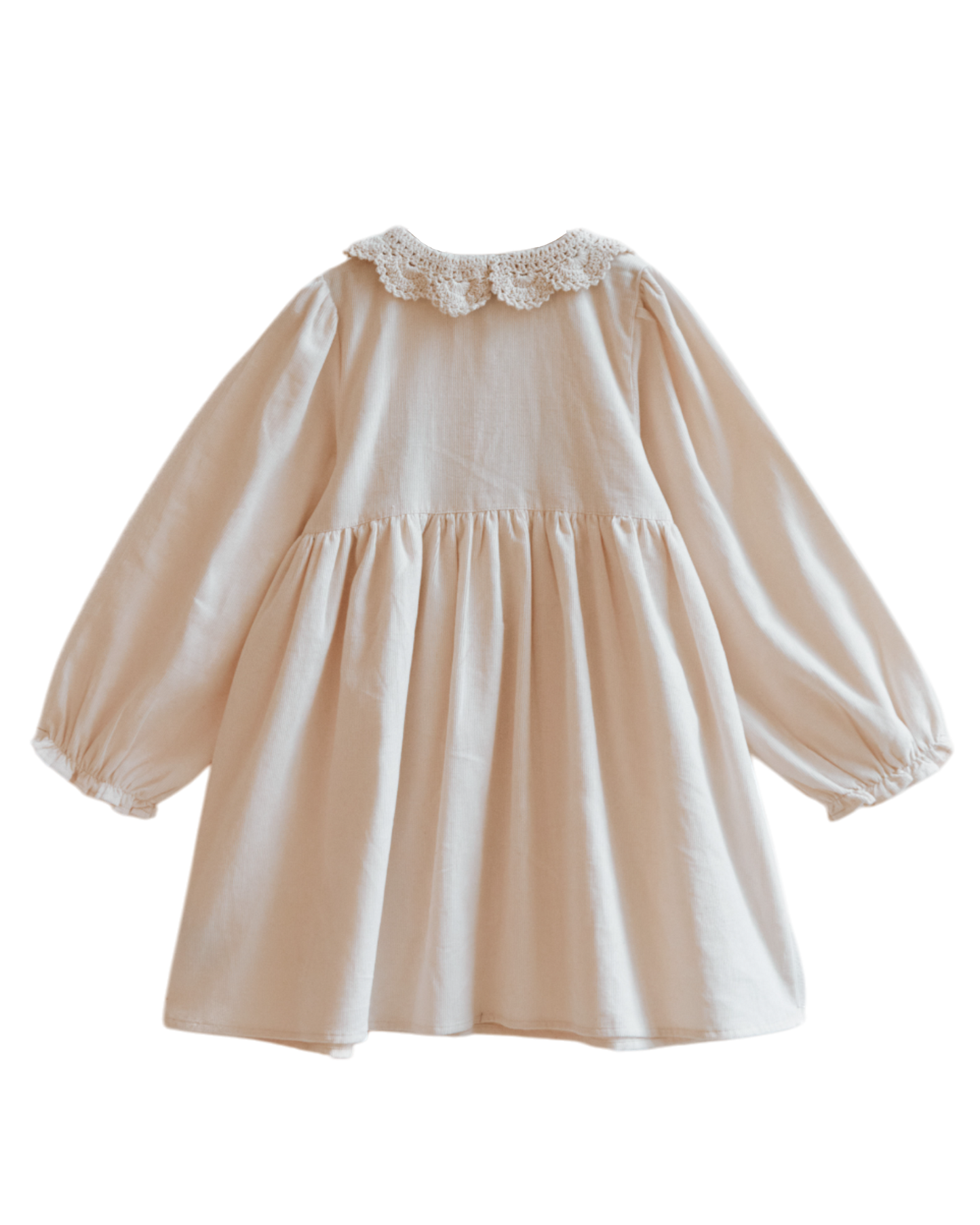 Robe velours smockée col crochet crème